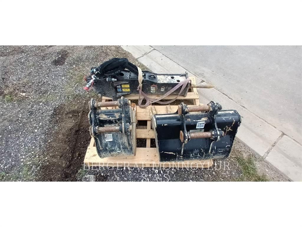 CAT 302.7 Paletli ekskavatörler