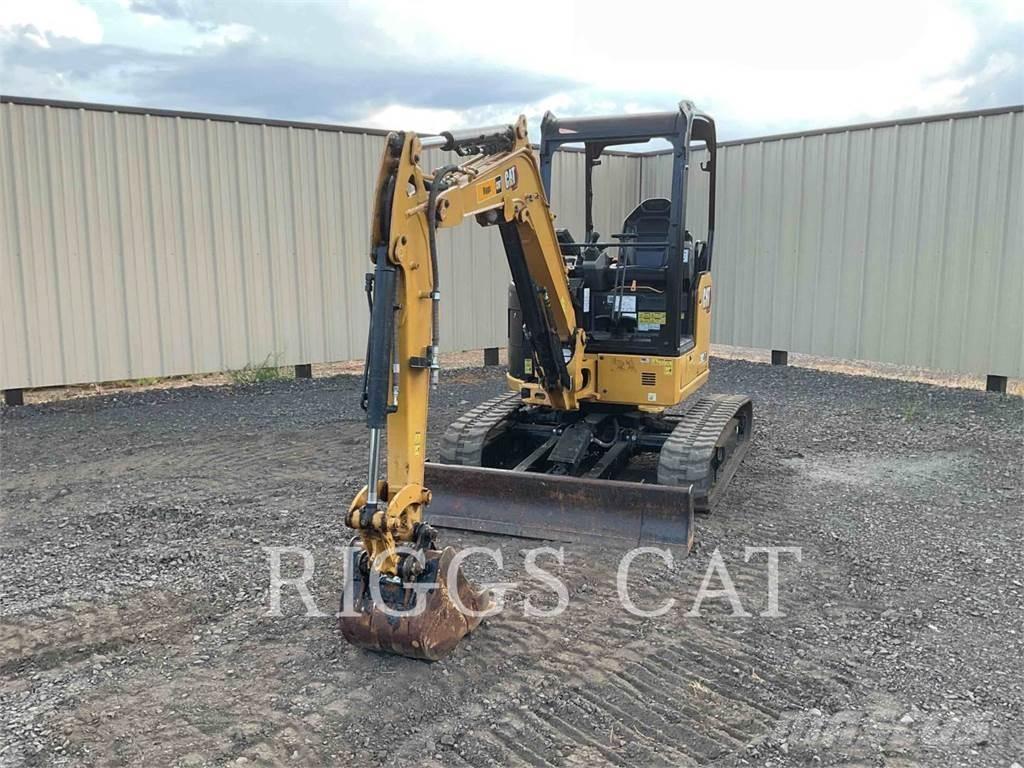 CAT 302.7 Paletli ekskavatörler