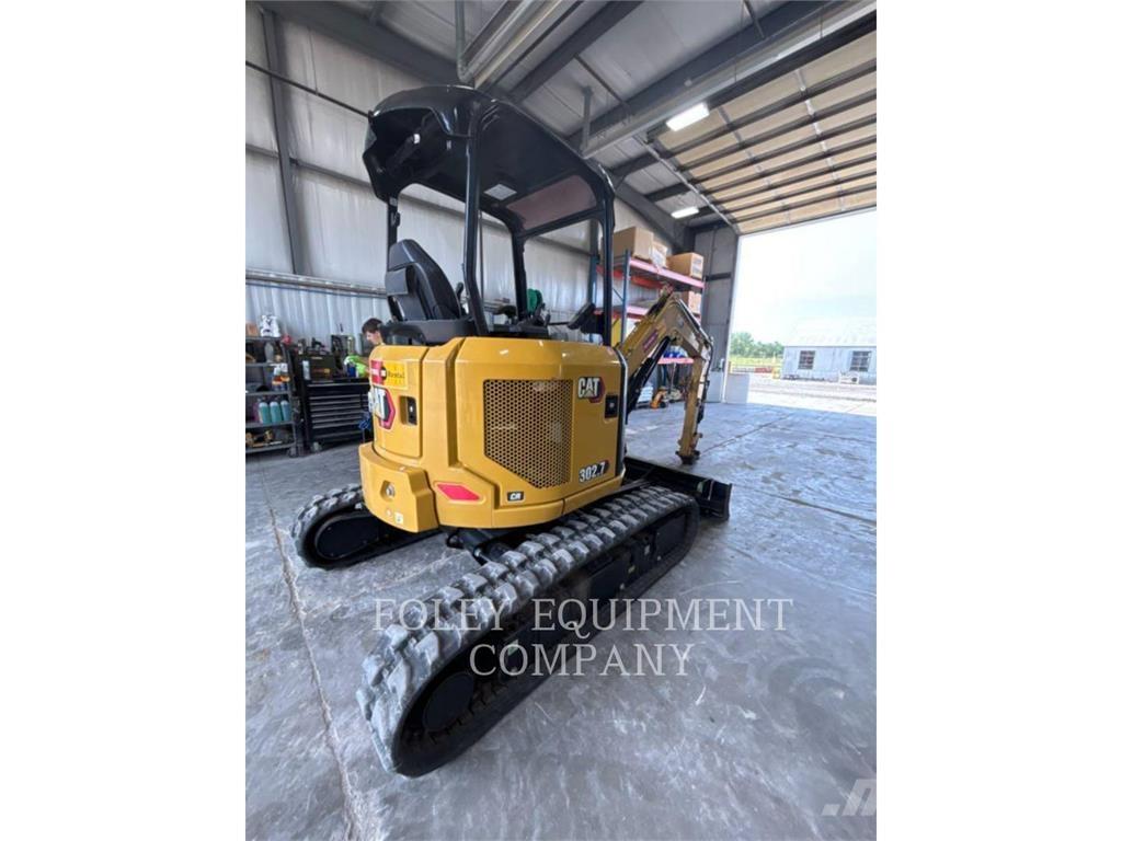 CAT 302.7-07LO Paletli ekskavatörler