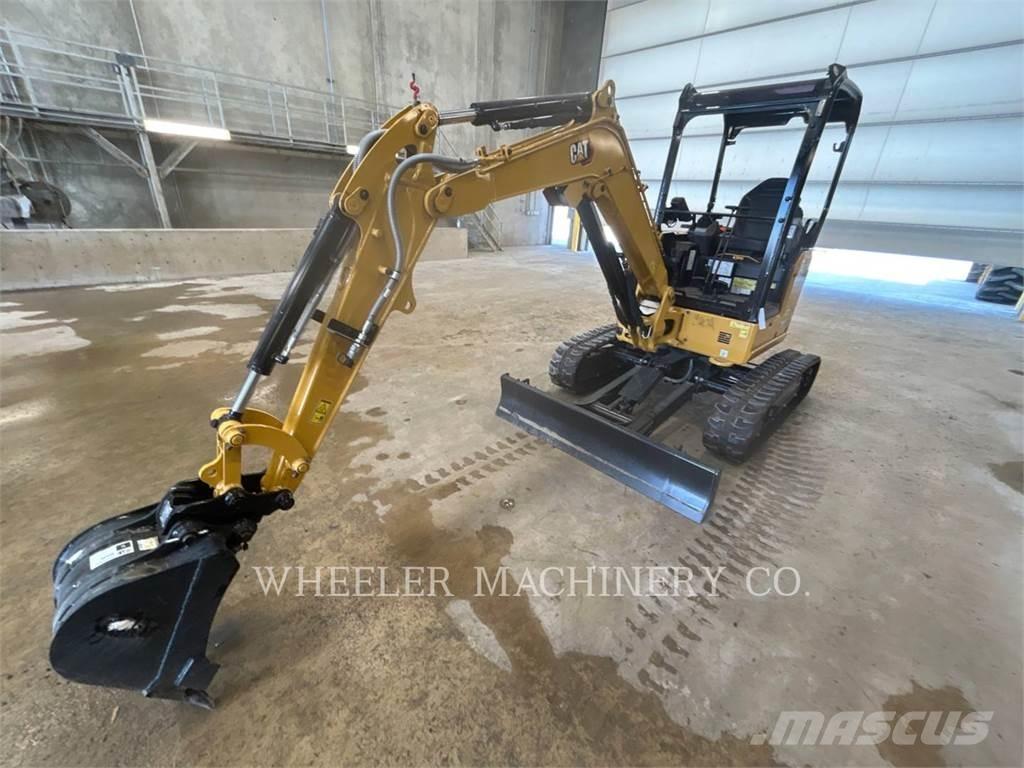 CAT 302.7 C1 Paletli ekskavatörler