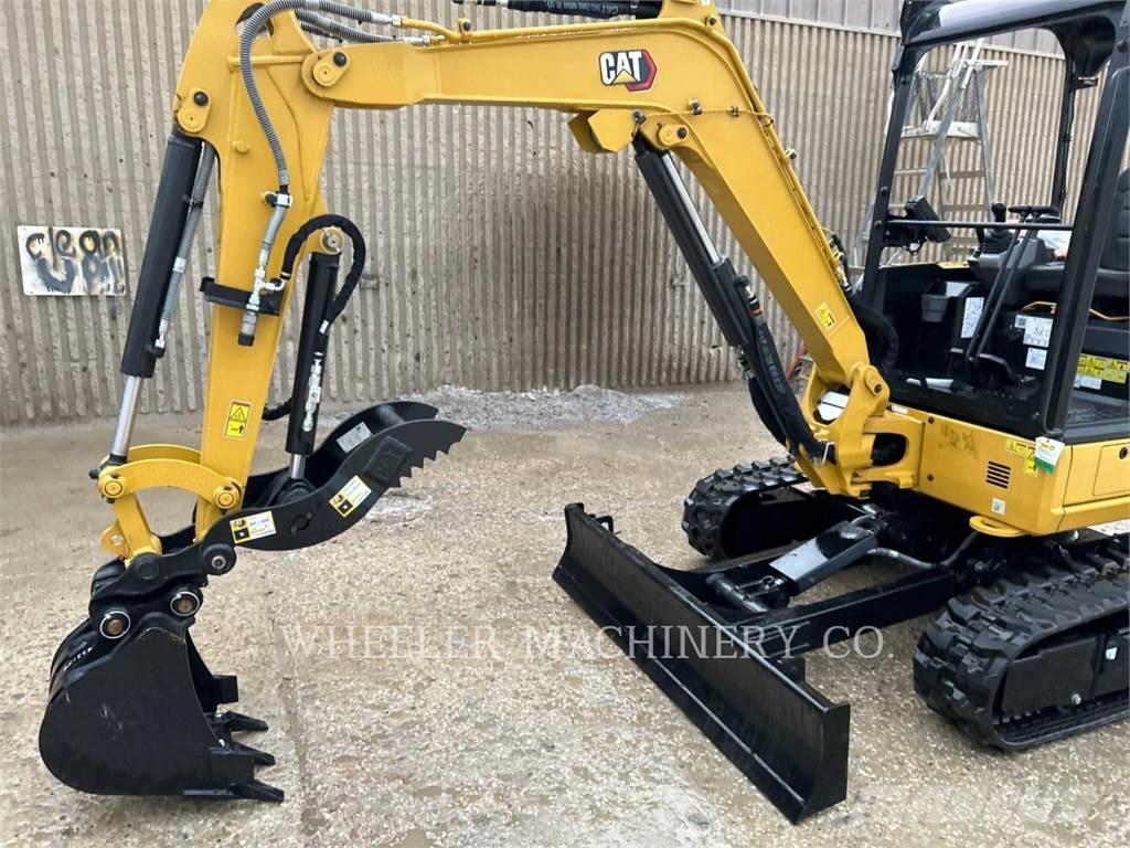 CAT 302.7 C1TH Paletli ekskavatörler