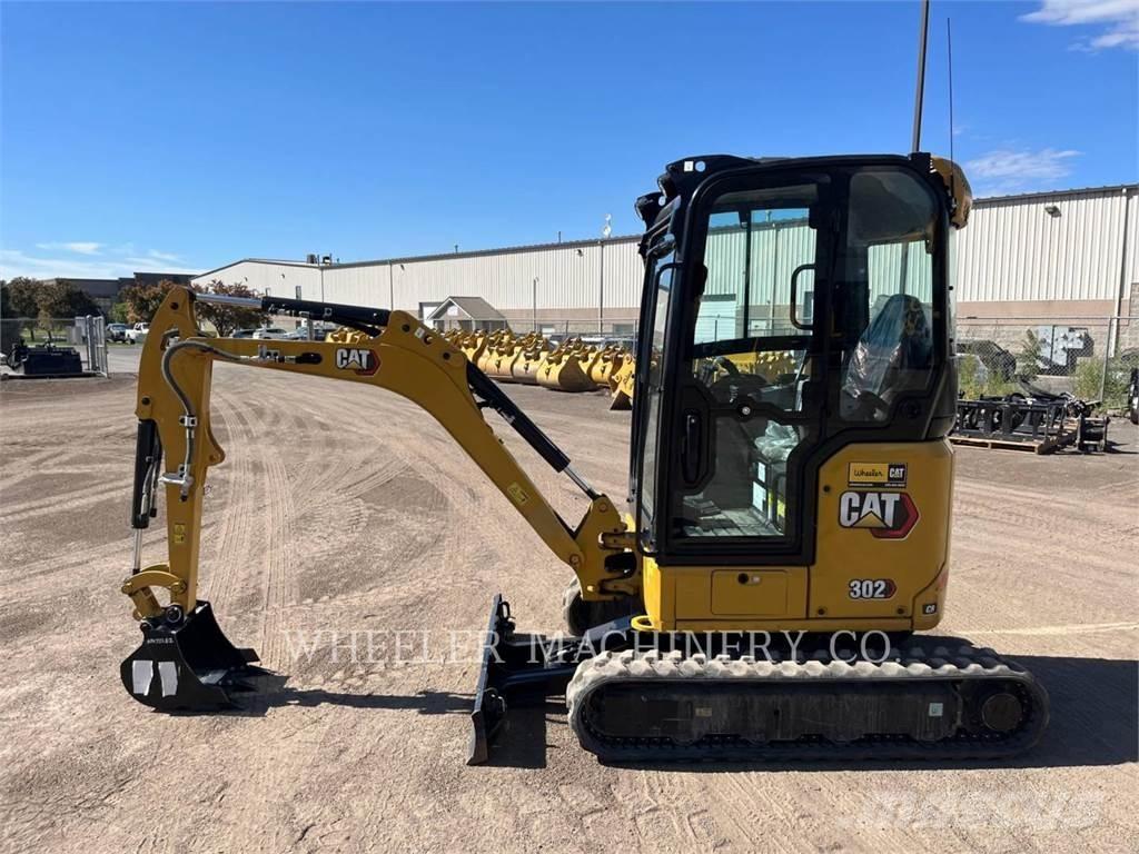 CAT 302.7 C3 Paletli ekskavatörler