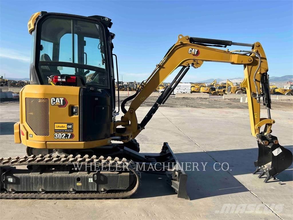 CAT 302.7 C3 Paletli ekskavatörler