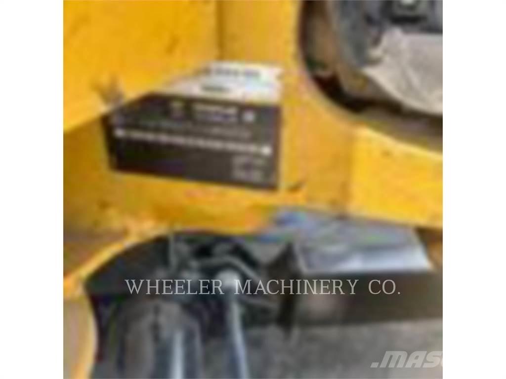 CAT 302.7 C3 Paletli ekskavatörler