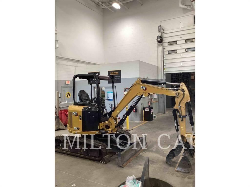 CAT 302.707CR Paletli ekskavatörler