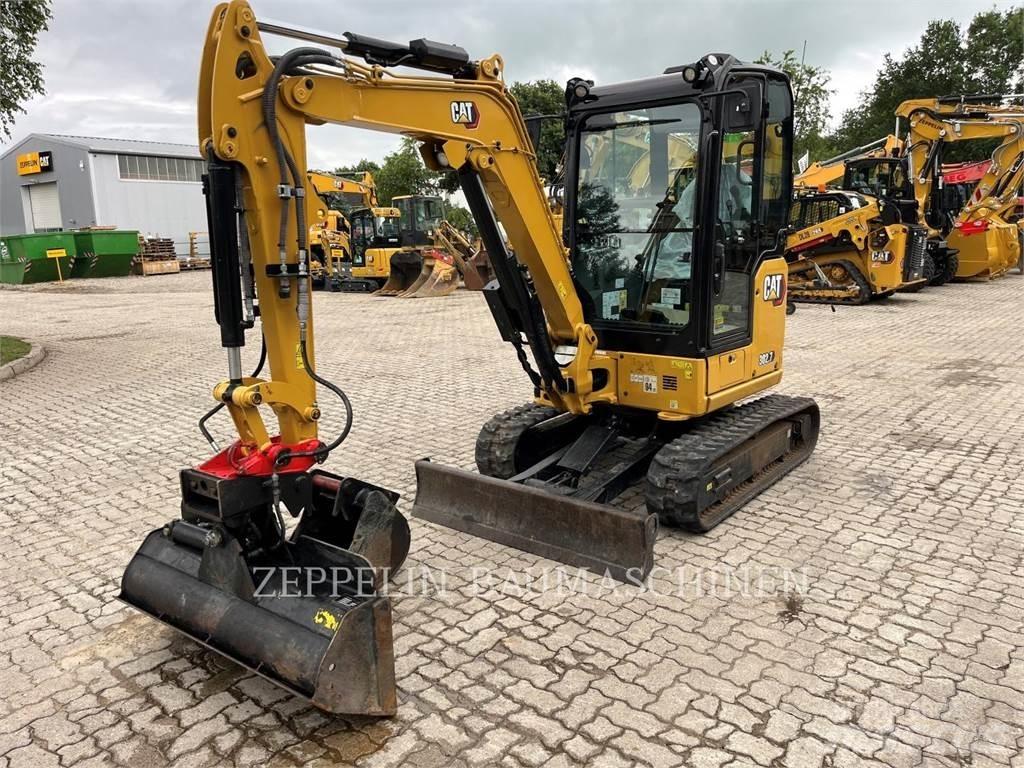 CAT 302.7CR-07 Paletli ekskavatörler