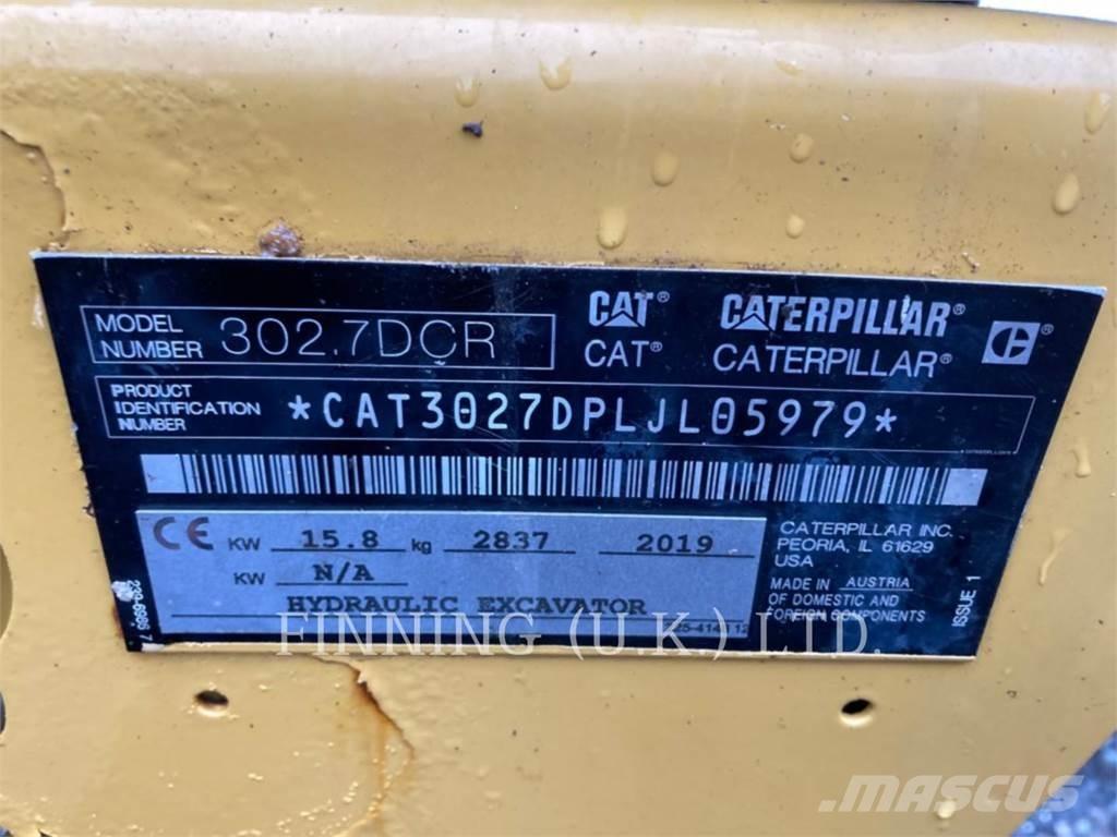 CAT 302.7D CAB Paletli ekskavatörler