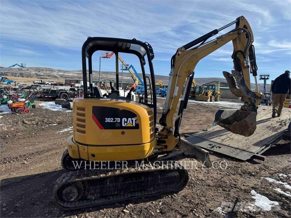 CAT 302.7DC1TH Paletli ekskavatörler