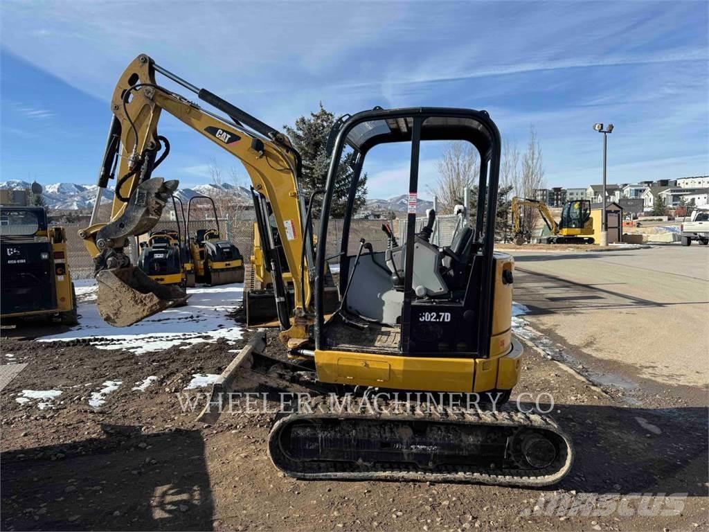 CAT 302.7DC1TH Paletli ekskavatörler