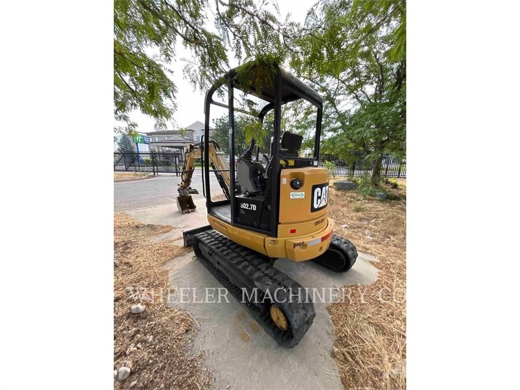 CAT 302.7DC1TH Paletli ekskavatörler