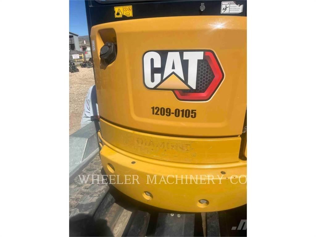 CAT 302.7DC1TH Paletli ekskavatörler