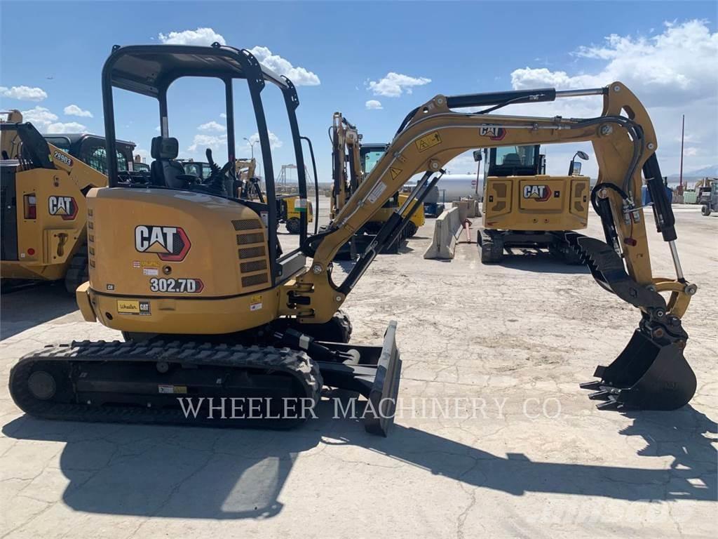 CAT 302.7DC1TH Paletli ekskavatörler
