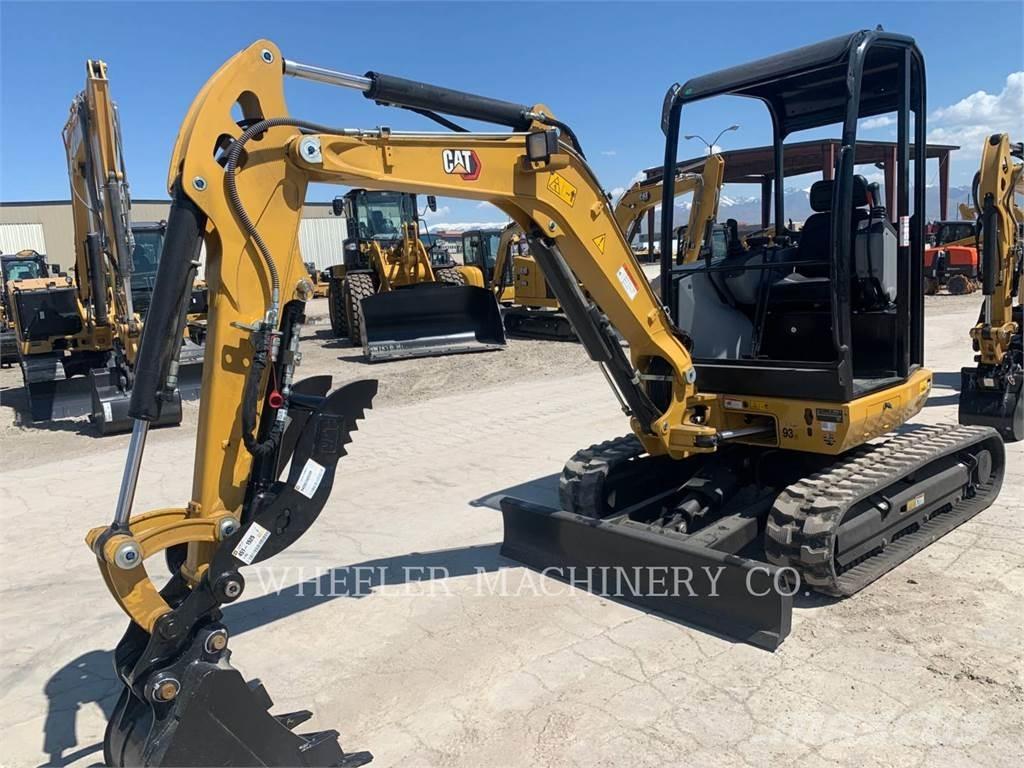CAT 302.7DC1TH Paletli ekskavatörler