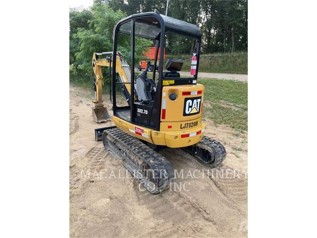 CAT 302.7DCR Paletli ekskavatörler