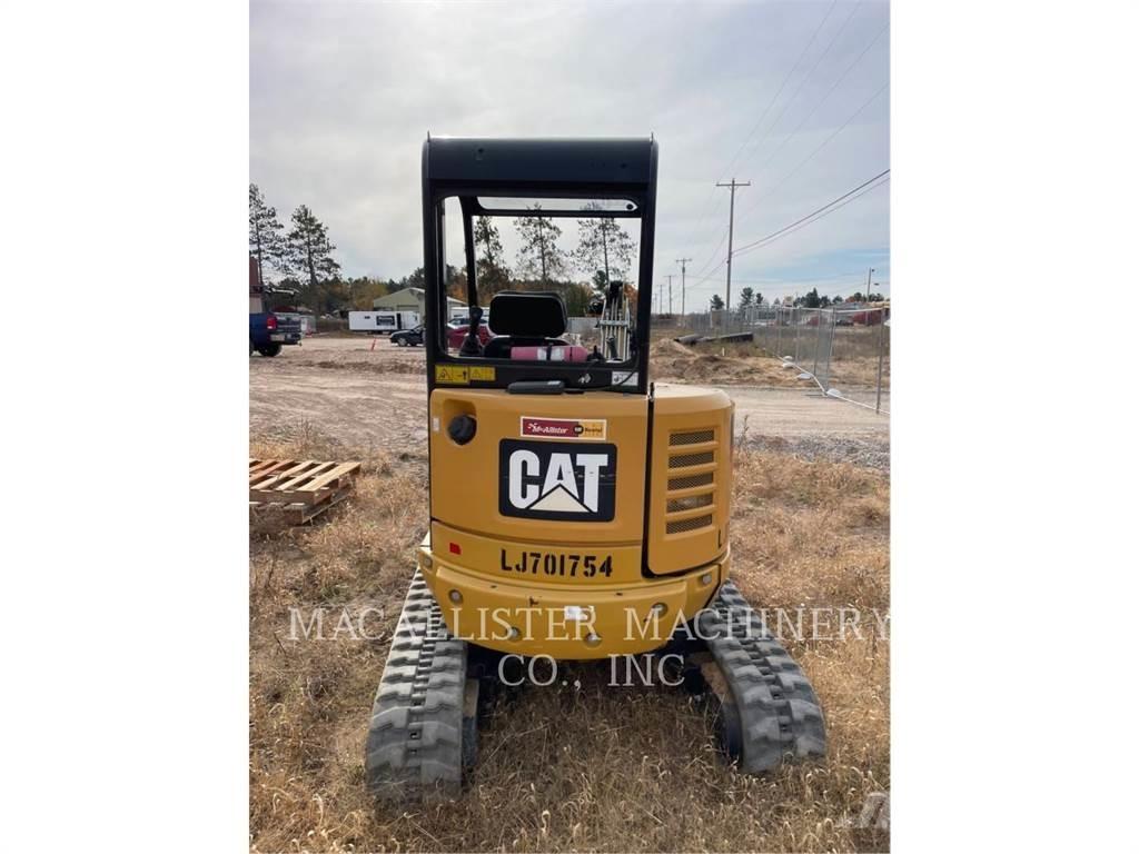 CAT 302.7DCR Paletli ekskavatörler