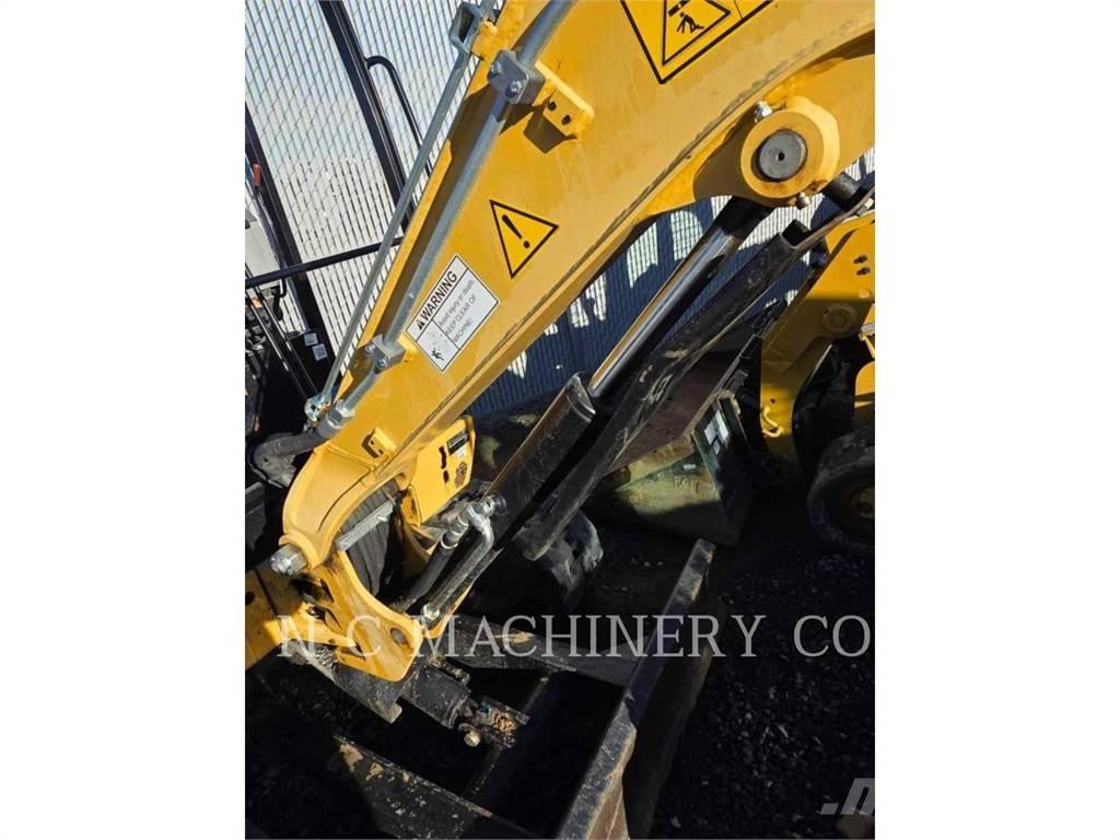 CAT 302.7DCRCN Paletli ekskavatörler