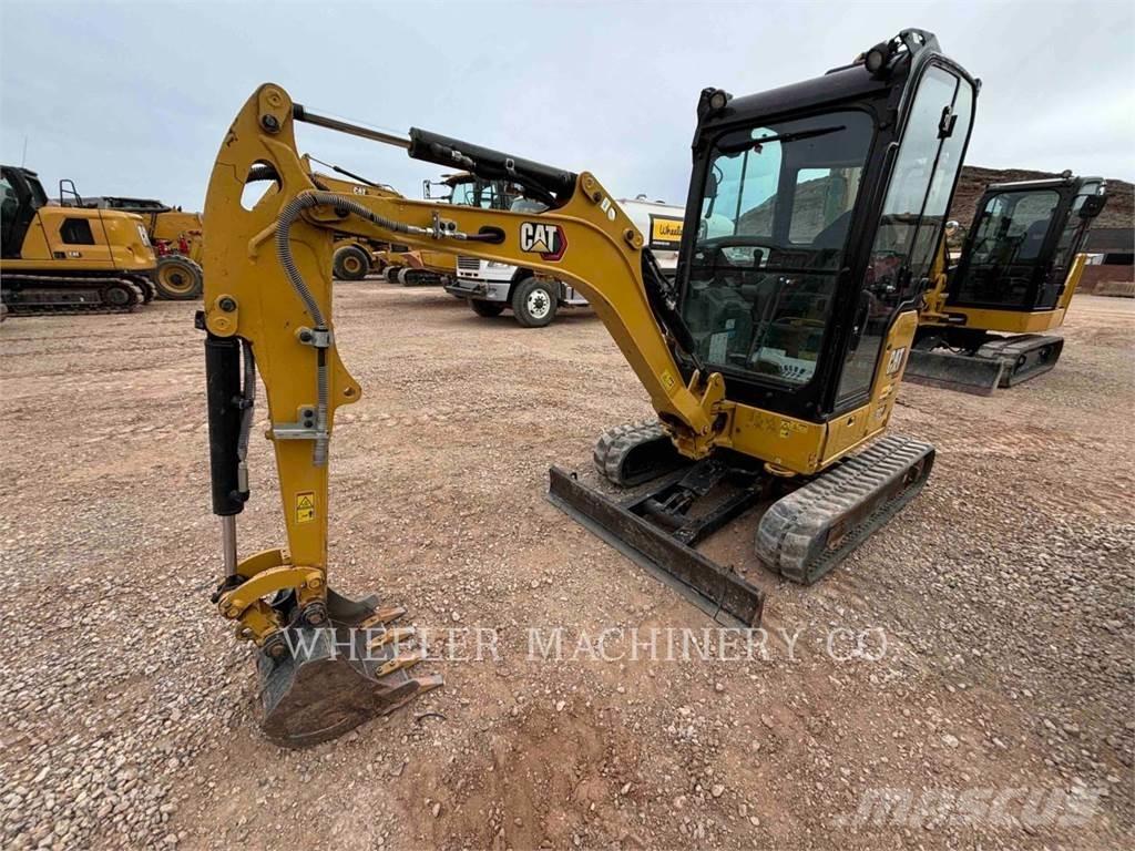 CAT 302 C3 Paletli ekskavatörler
