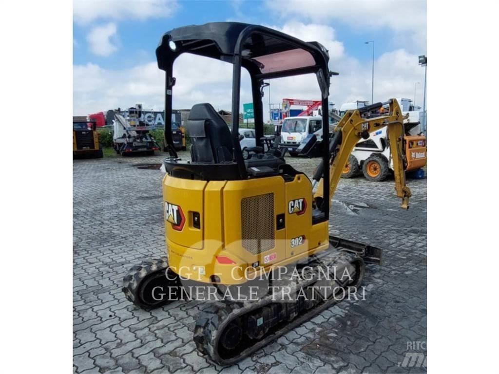 CAT 302 CR Paletli ekskavatörler
