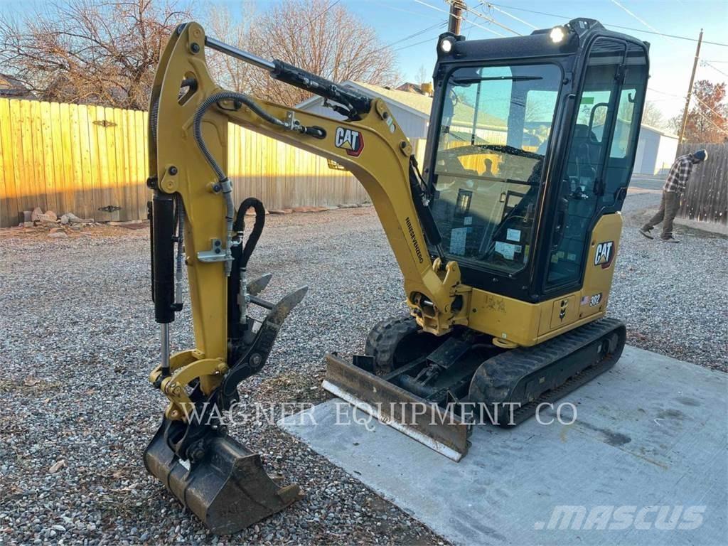 CAT 302 CR THB Paletli ekskavatörler