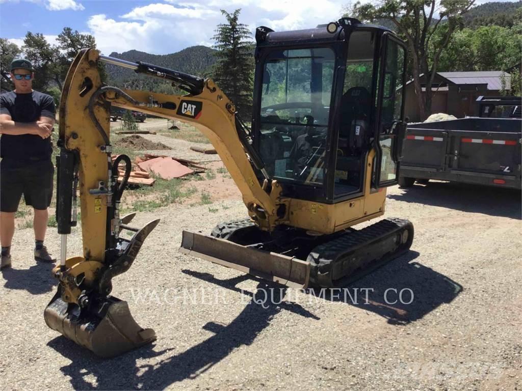 CAT 302 THB Paletli ekskavatörler