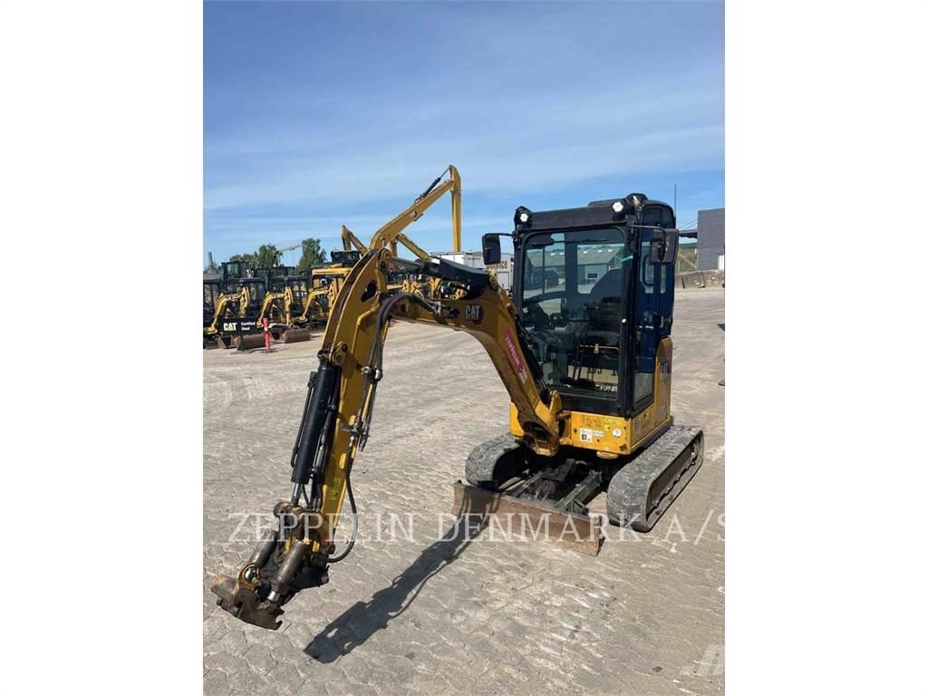 CAT 30205CR Paletli ekskavatörler