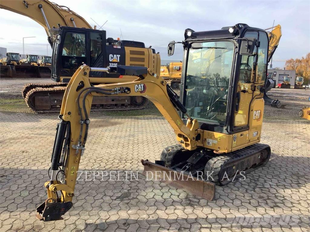 CAT 30205CR Paletli ekskavatörler