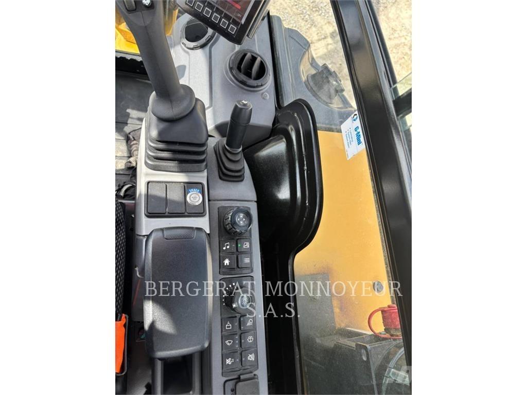 CAT 303.5 Paletli ekskavatörler