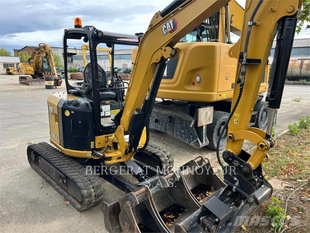 CAT 303.5 Paletli ekskavatörler