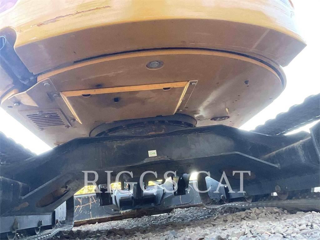 CAT 303.5 Paletli ekskavatörler