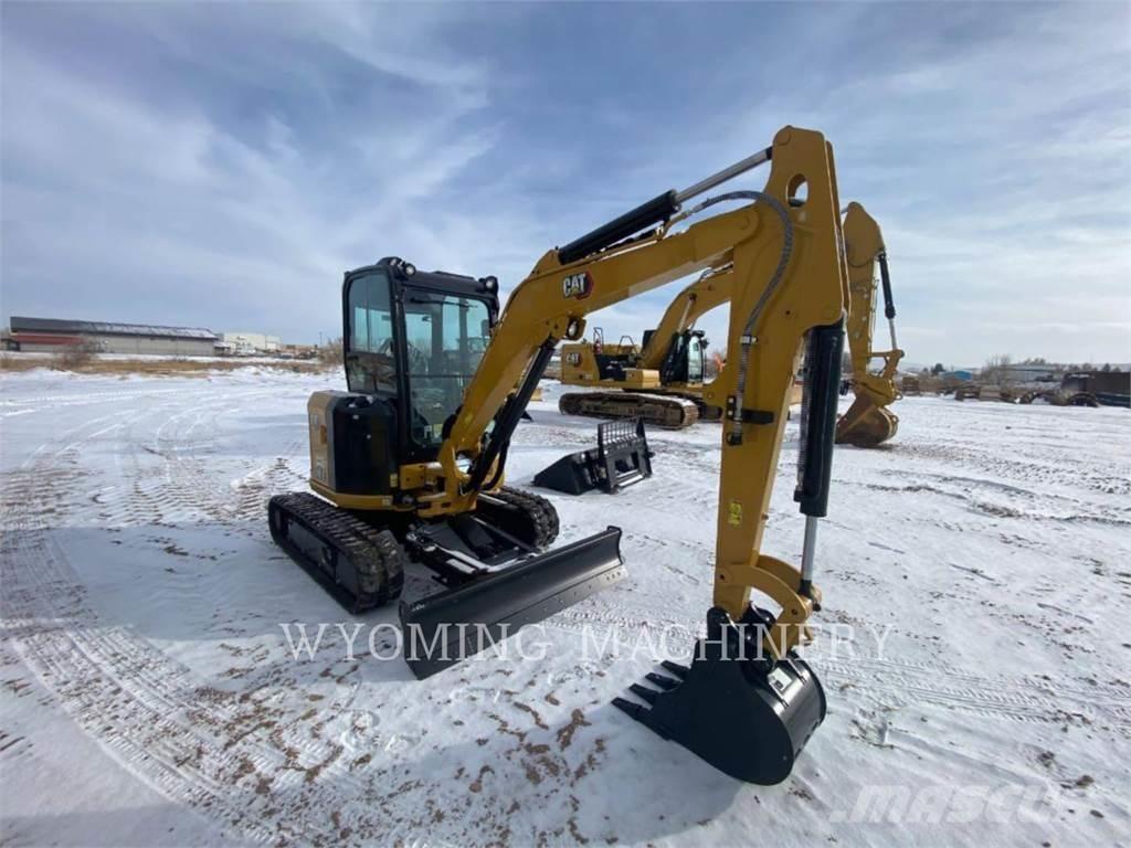 CAT 303.5 Paletli ekskavatörler