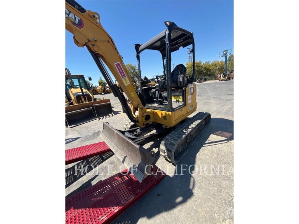 CAT 303.5 Paletli ekskavatörler