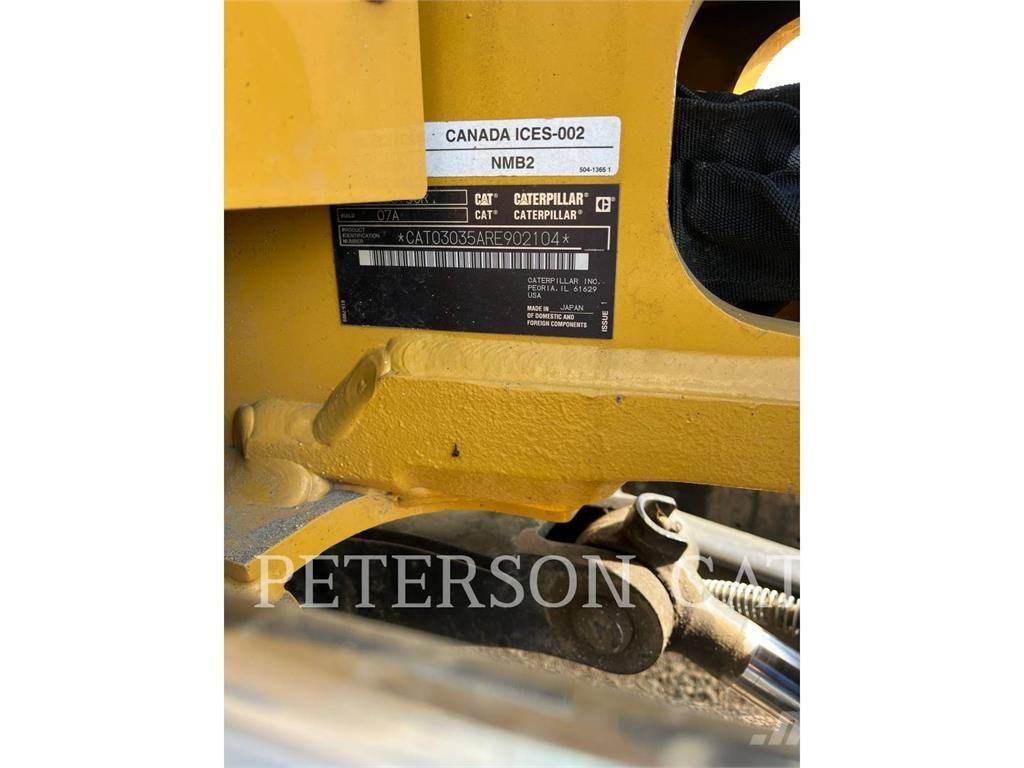 CAT 303.5 Paletli ekskavatörler