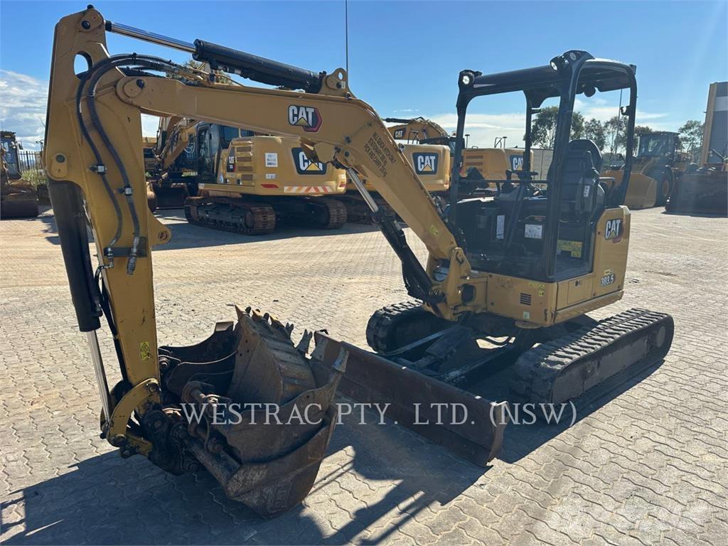 CAT 303.5-07CR Paletli ekskavatörler