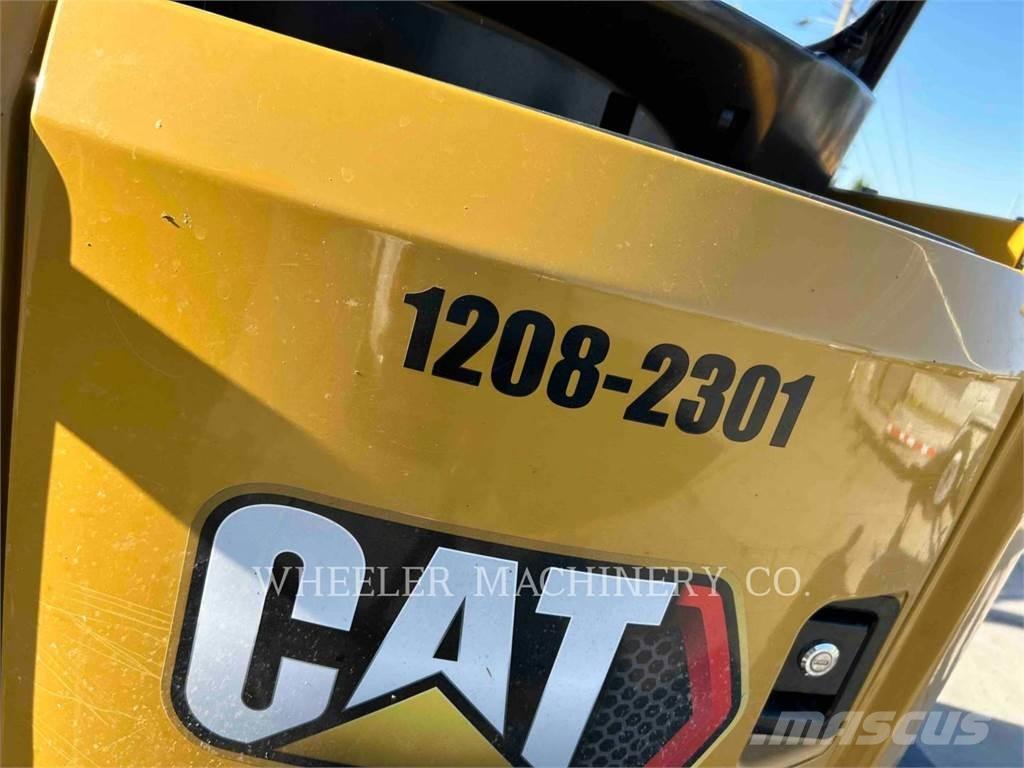 CAT 303.5 C1TH Paletli ekskavatörler