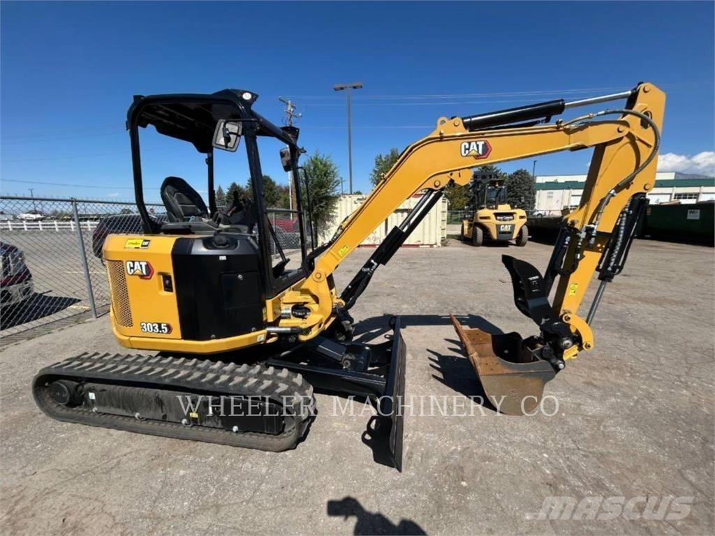 CAT 303.5 C1TH Paletli ekskavatörler