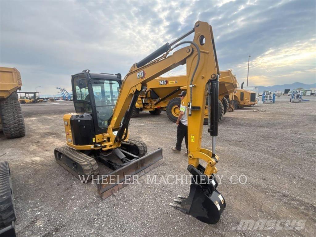 CAT 303.5 C3 Paletli ekskavatörler