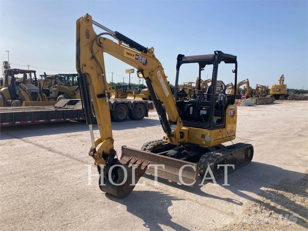 CAT 303.5 CR Paletli ekskavatörler