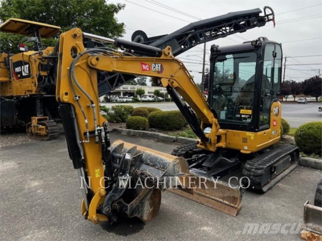 CAT 303.5 CRCB Paletli ekskavatörler