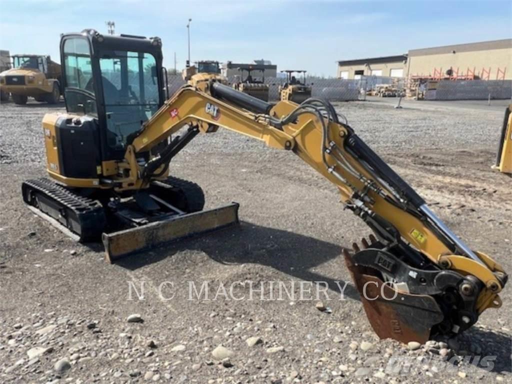 CAT 303.5 CRCB Paletli ekskavatörler