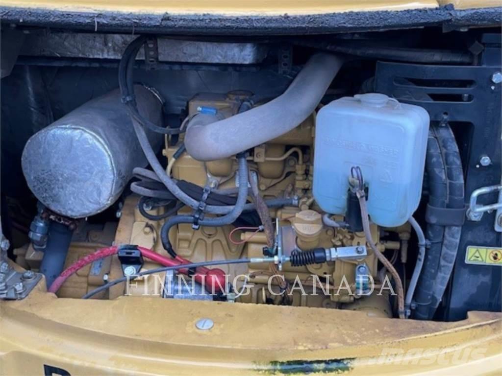 CAT 303.5 E Paletli ekskavatörler