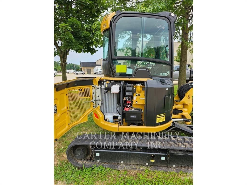 CAT 303.5CR Paletli ekskavatörler