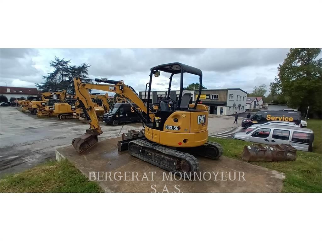 CAT 303.5E CR Paletli ekskavatörler