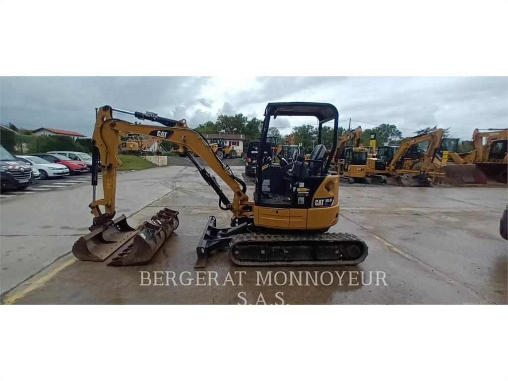 CAT 303.5E CR Paletli ekskavatörler