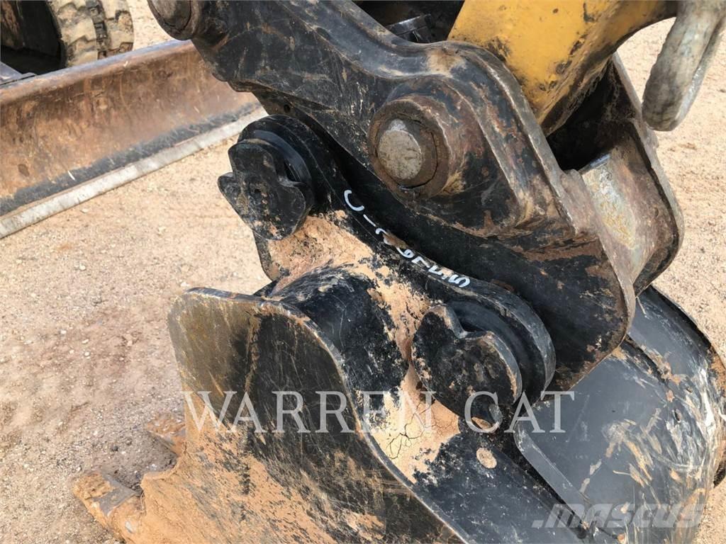 CAT 303.5E2 Paletli ekskavatörler