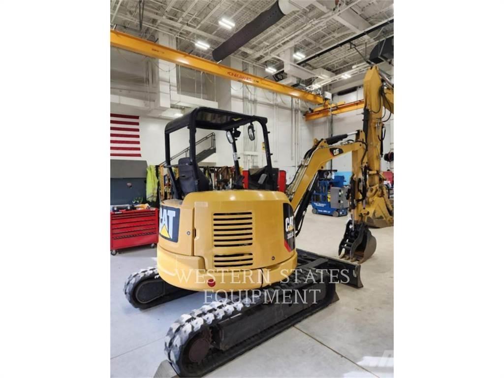 CAT 303.5E2 Paletli ekskavatörler