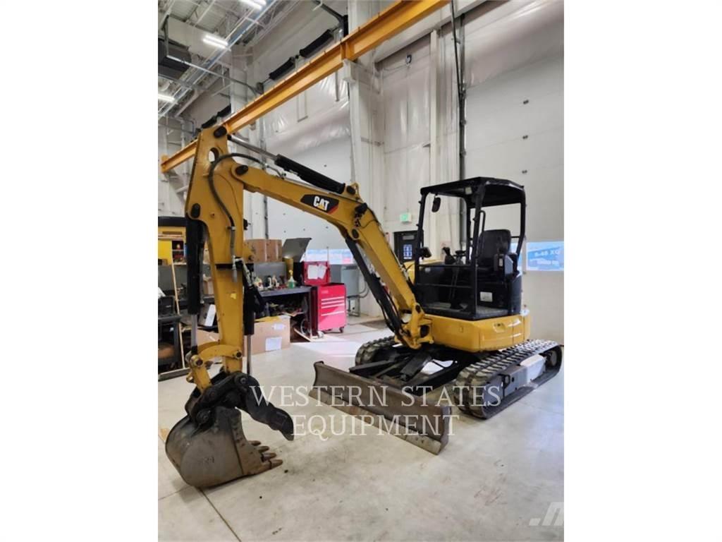 CAT 303.5E2 Paletli ekskavatörler