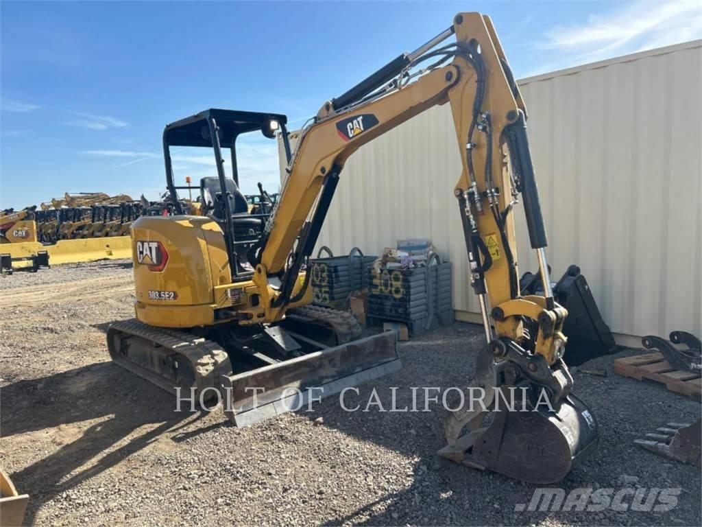 CAT 303.5E2 Paletli ekskavatörler