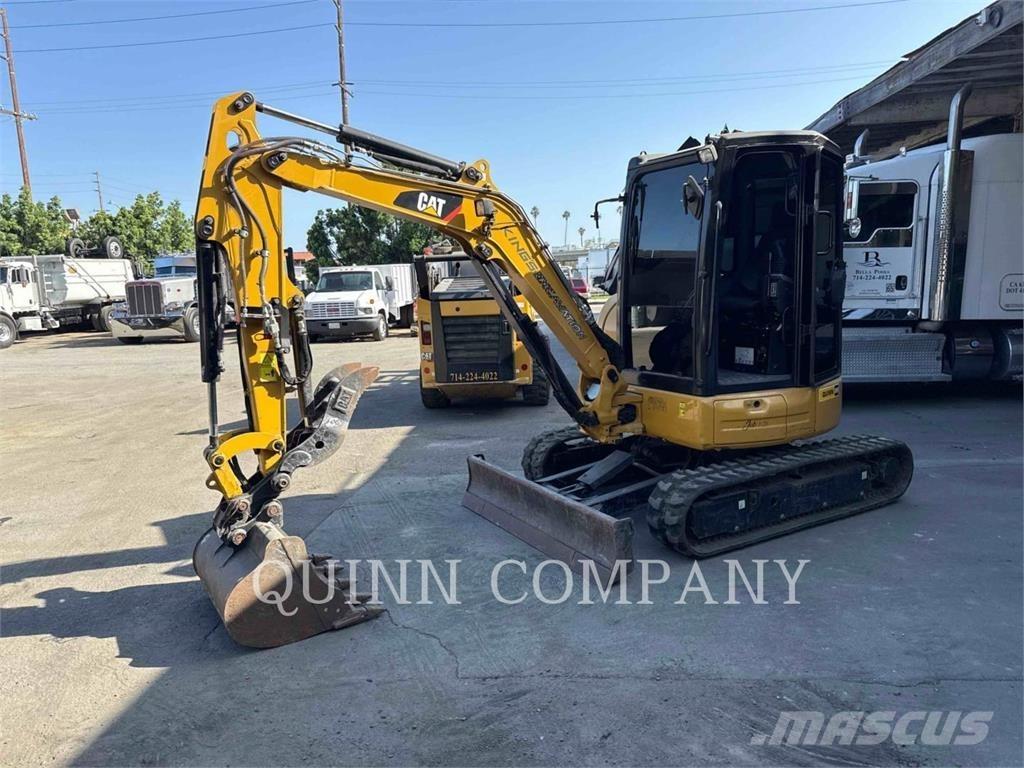 CAT 303.5E2 Paletli ekskavatörler