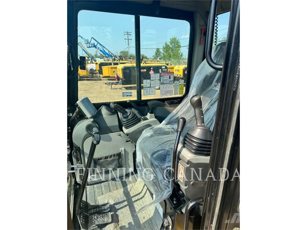 CAT 303.5E2 Paletli ekskavatörler