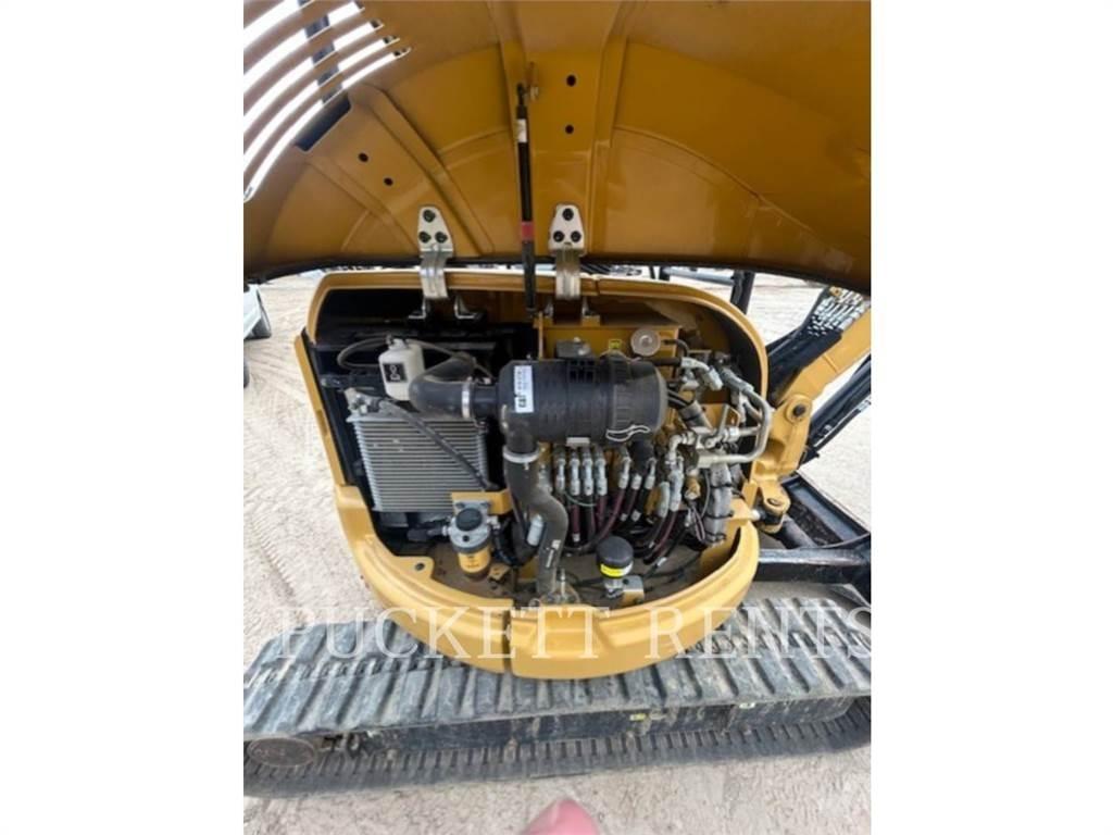 CAT 303.5E2CR Paletli ekskavatörler